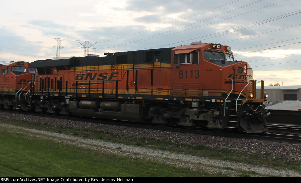 BNSF 8113 (1)